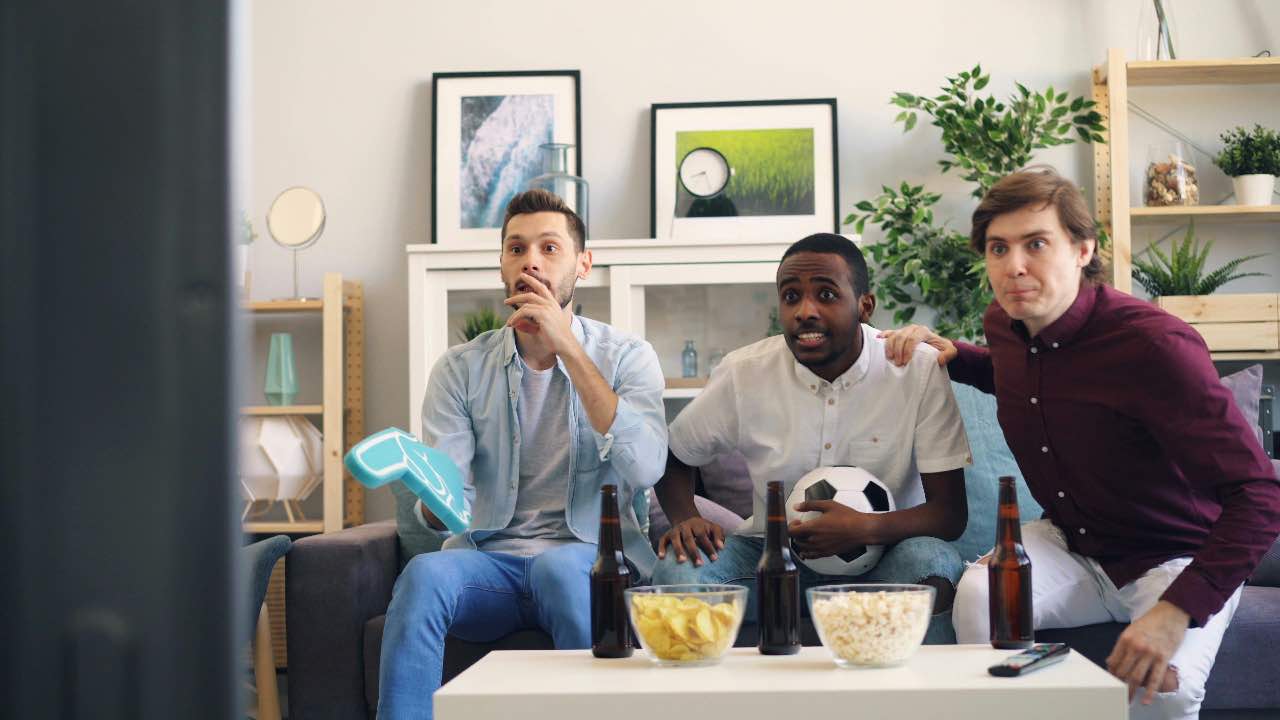partita calcio - tv pexels- corrierecomo