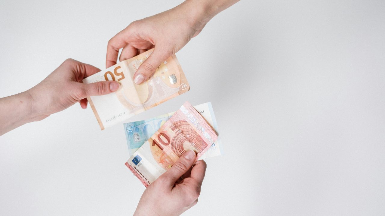 soldi banconote - pexels- corrierecomo