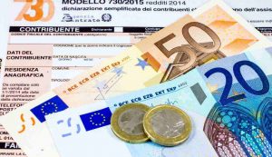 tassa partita iva pagamenti - soldi - corrierecomo