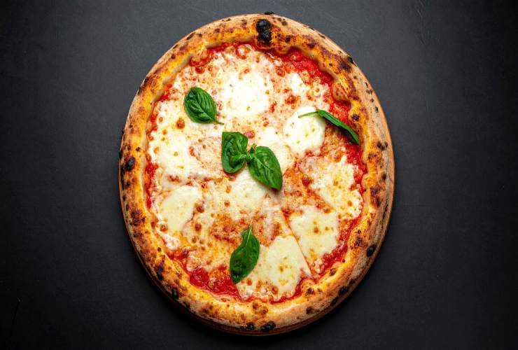 Pizza margherita