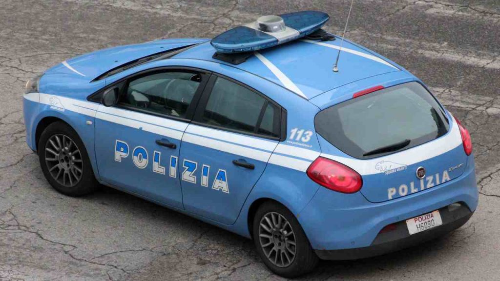 Controlli della Polizia a Como: si cerca di ridurre il tasso di criminalità | Identificate diverse persone