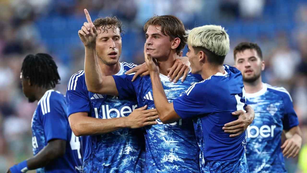 Dopo il pari di Parma il Como vuole tornare alla vittoria: domani al Senigallia arriva il Verona